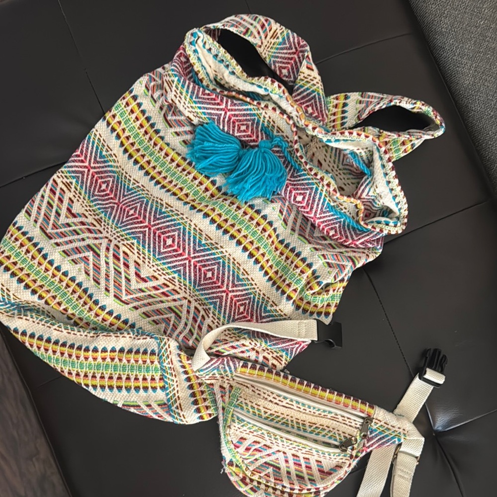Multicolor Geometric Tote with Fanny Pack